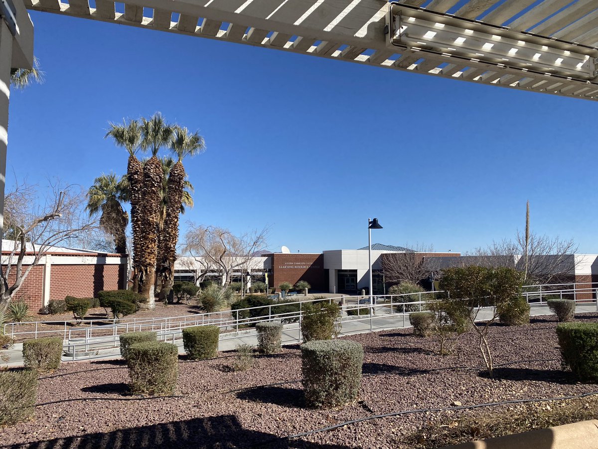 DrPamLuster's tweet photo. Enjoying the many opportunities in retired life and choosing projects. Loved being @Barstow_College this week and now off to @ccleague #LegConference in Sacramento-looking fwd to reconnecting w/ @CalCommColleges friends. Beautiful flight! https://t.co/ODGdNKSV2T