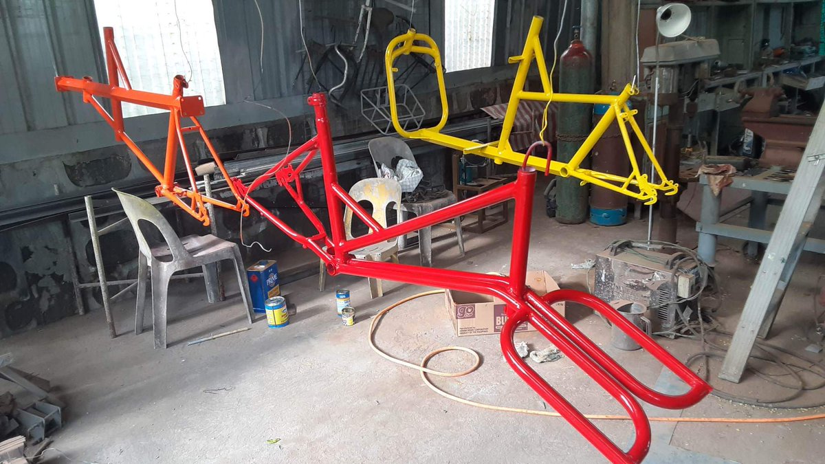 BYOB Factory Tokyo on Twitter "この開放的な工場兼ショールーム、素敵ですね〜！ 当方でダブルステアのカーゴ