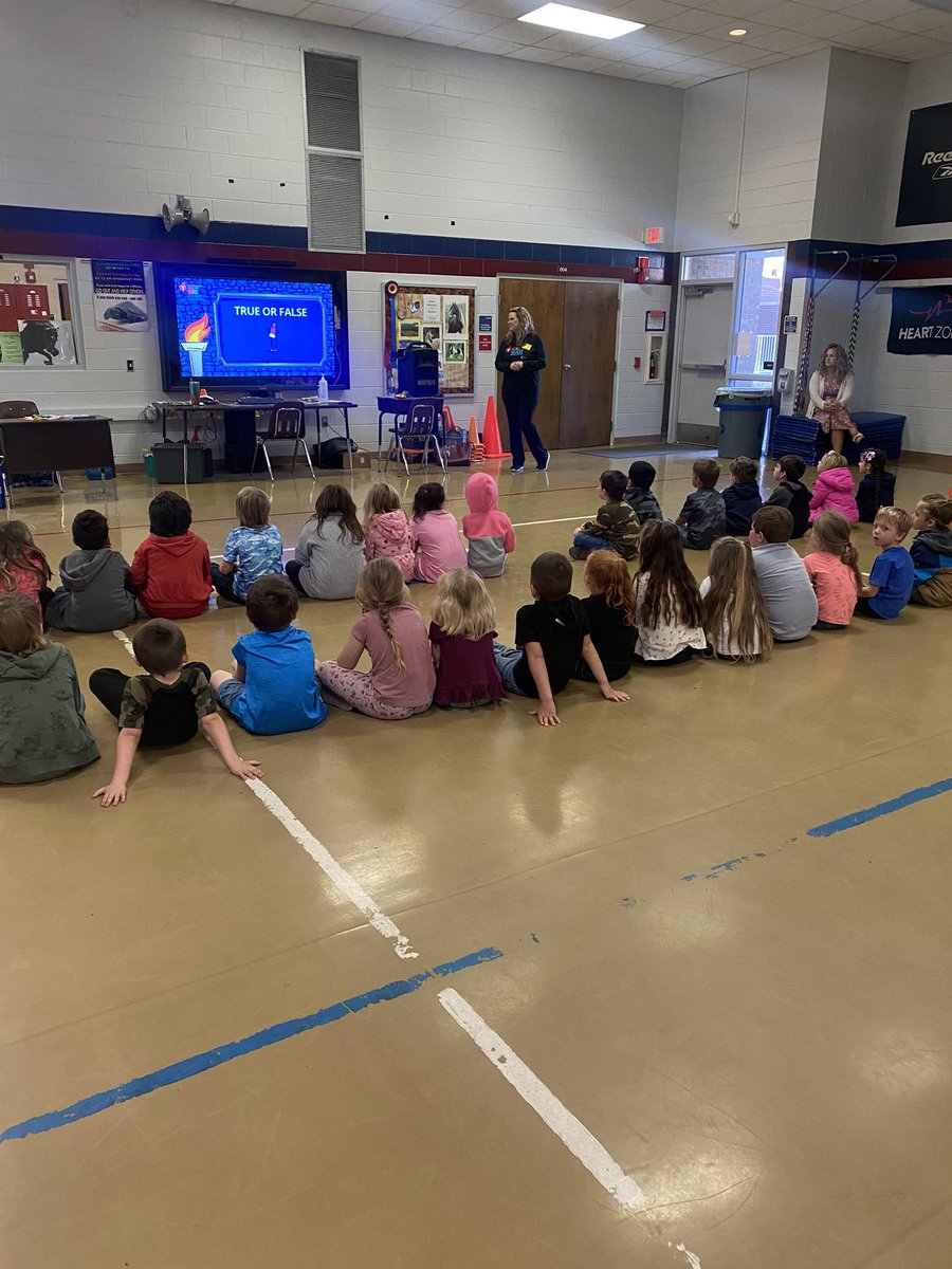 Students <a href="/fort_mccoy/">Fort McCoy School</a> kick off Kids Heart Challenge today learning how to keep their hearts strong! <a href="/KidsHeartChall/">Kids Heart Challenge</a> MCPSWellnessPE  @