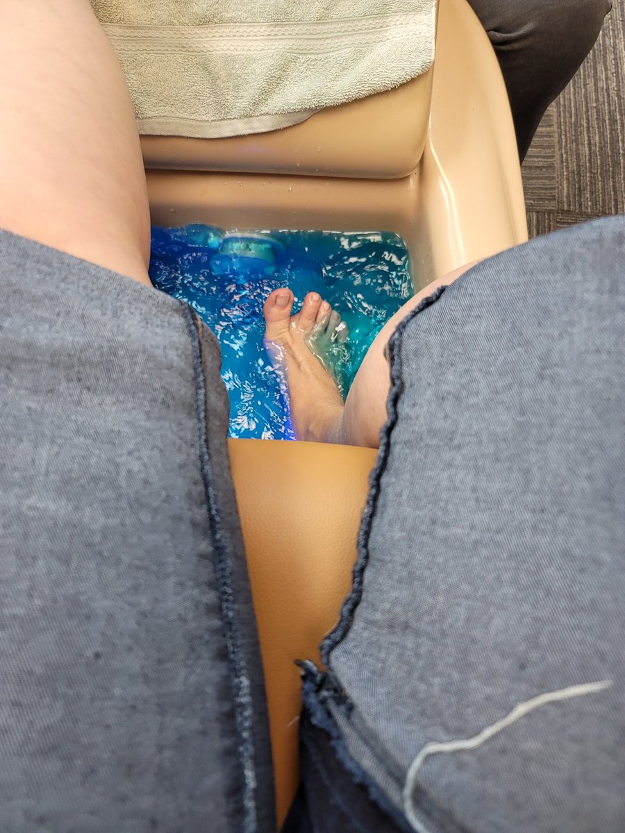 1toe34's tweet image. Nail day!!!!