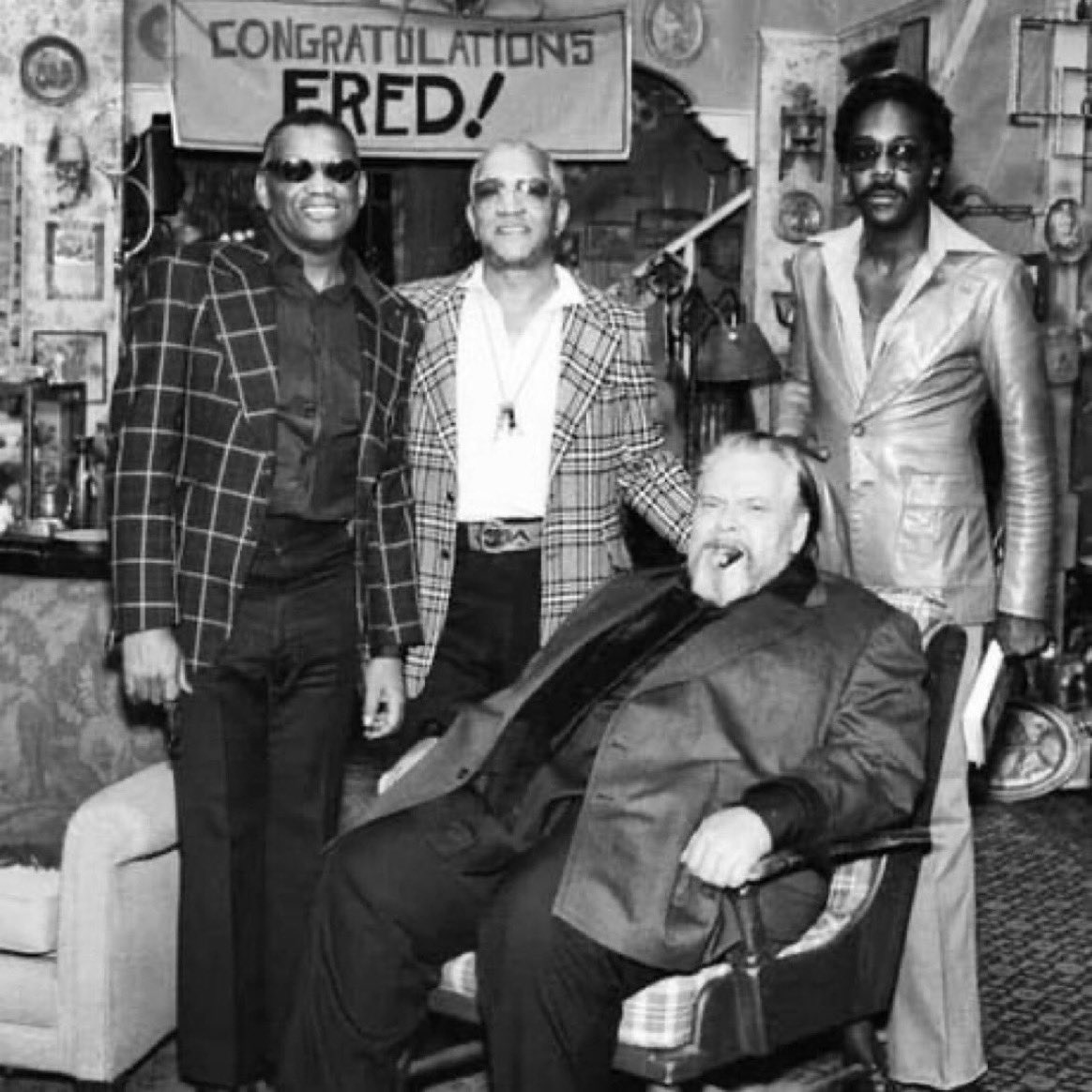 Super70sSports's tweet photo. I’m just gonna leave this one here because literally everything about it speaks for its goddamn self. https://t.co/utvcU3B0yp