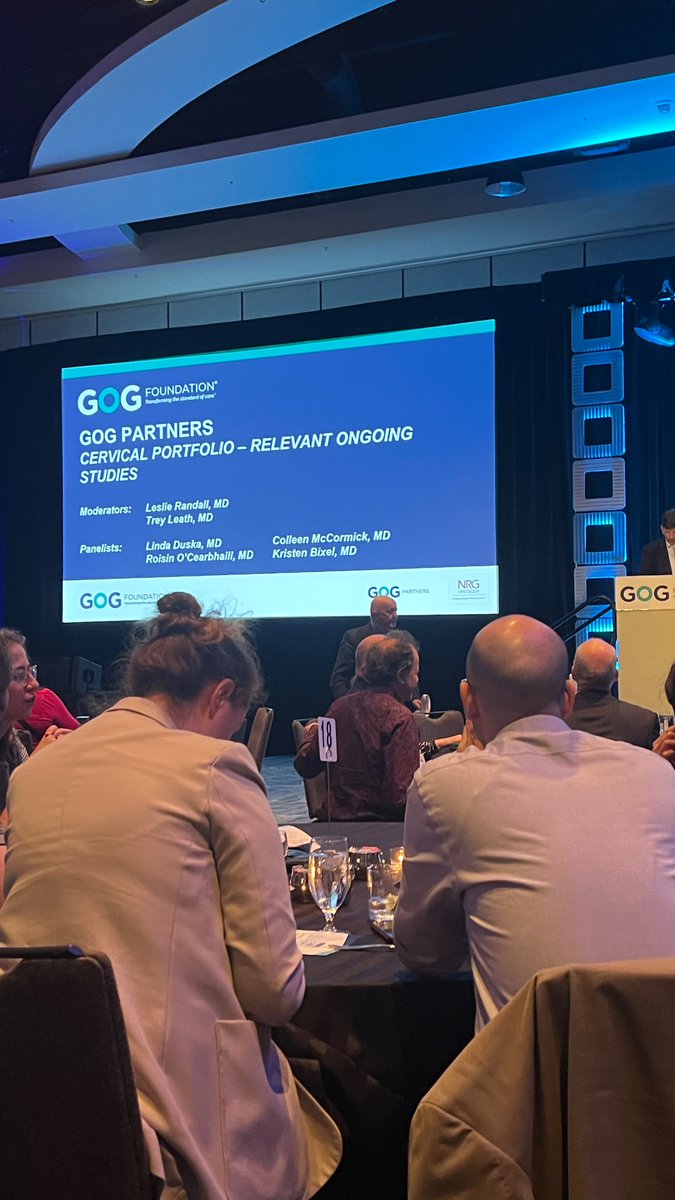 Laura Chambers tweet media