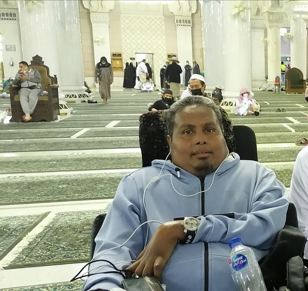 jeddahnews_'s tweet photo. إنا لله وإنا إليه راجعون 

إنتقل إلى رحمة الله تعالى فضيلة الداعية #عبدالله_بانعمة بعد صراع طويل مع المرض
عبدالله بانعمه كان من الدعاة إلى القرآن..
صاحب خلق جميل..
ترك أثرا جميلا خلفه بفضل الله عليه.. https://t.co/B2fV2Mx4EV