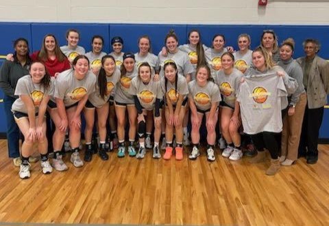 Shuwbk1's tweet photo. ✨FINAL✨

SHU=78 MU=40

 @ShakyiaParker w/ 17pts
@peyton_banks_ w/ 11pts &amp; breaking 2,000 career points!!🫣🤩
@EAnnaWon1 &amp; @jilliangelso9 w/ 9pts
@kayla_hinton1 w/ 8pts

Thank you @AllianceCathCU for sponsoring Catholic Night &amp; hooking it up with some sweet t-shirts!!😁🙌 #ONE https://t.co/tEy7S33gG4