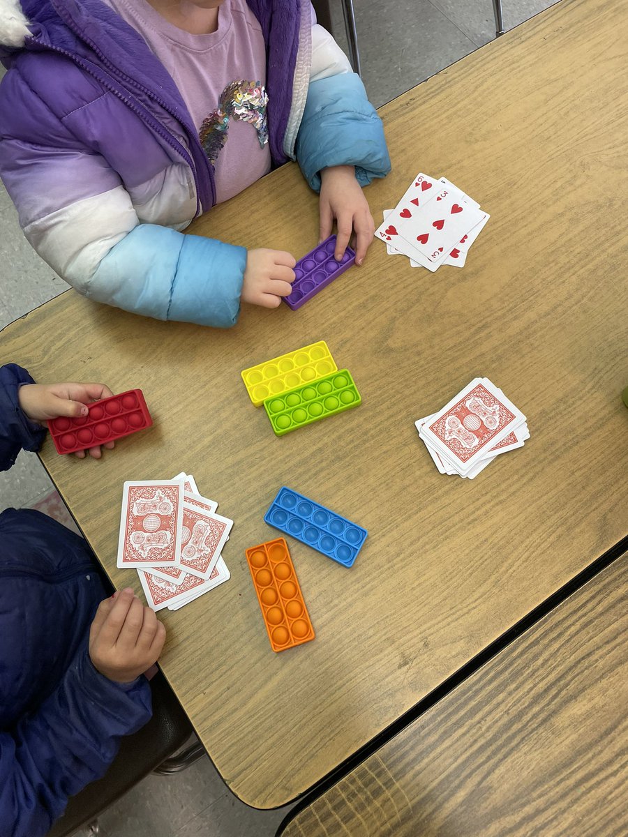 Lots of tactile opportunities to count to 100 in @Walnut_Acres #TransitionalKindergarten class! Such a fun way to celebrate the 100th day of school! Such fun ways to develop number sense! 🧮 

@MtDiabloUSD #EarlyChildhood #ece #handsonlearning #tk #kinder #preschool #finemotor