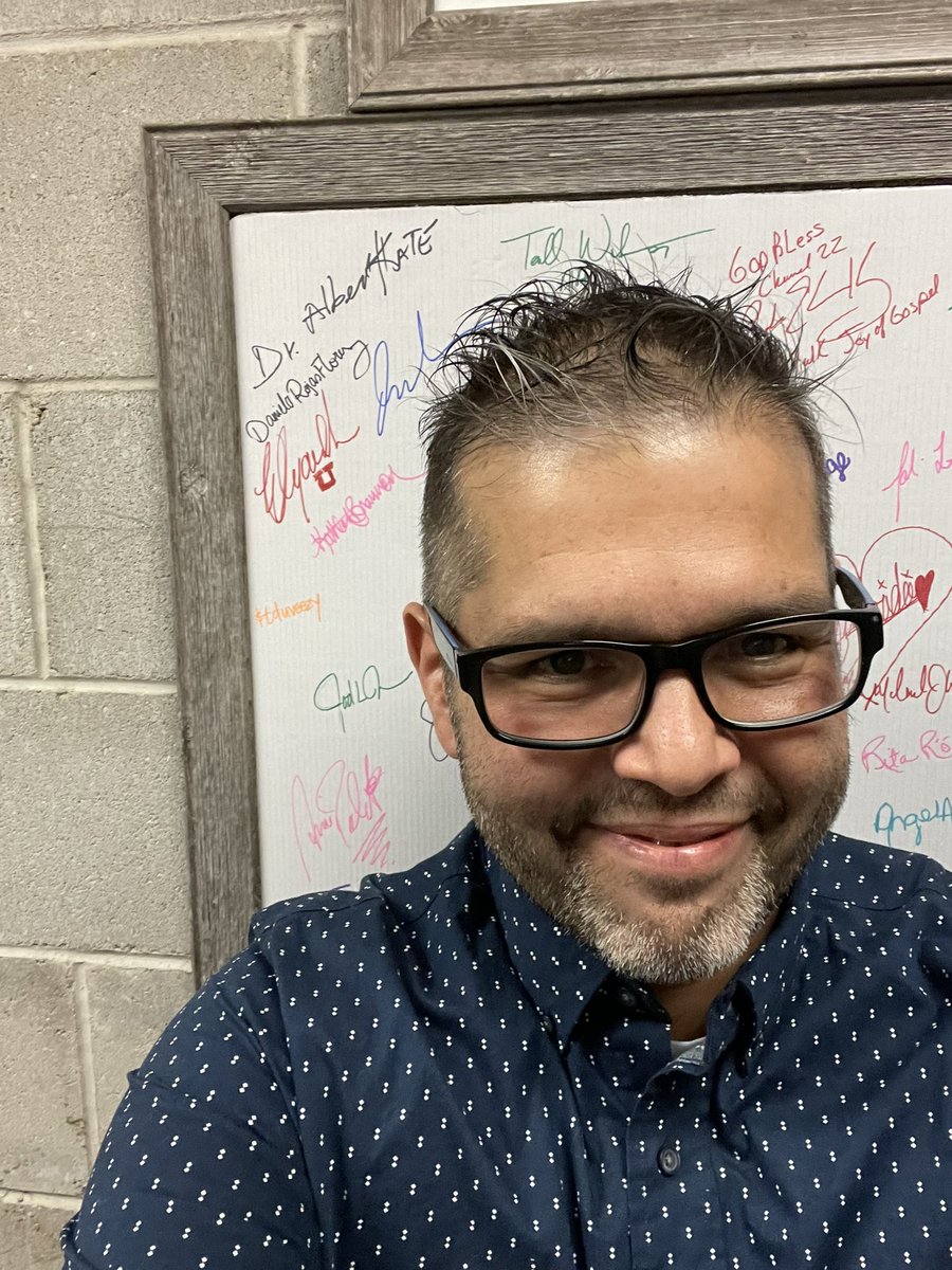 MAlejandre7's tweet photo. Enjoyed my time at @KPAO_Omaha discussing the importance of DEI! Asked to sign their wall of guests. Proud to rep the @UUtah! #GoUtes #DEI #alumni https://t.co/9yUj2lBHp4