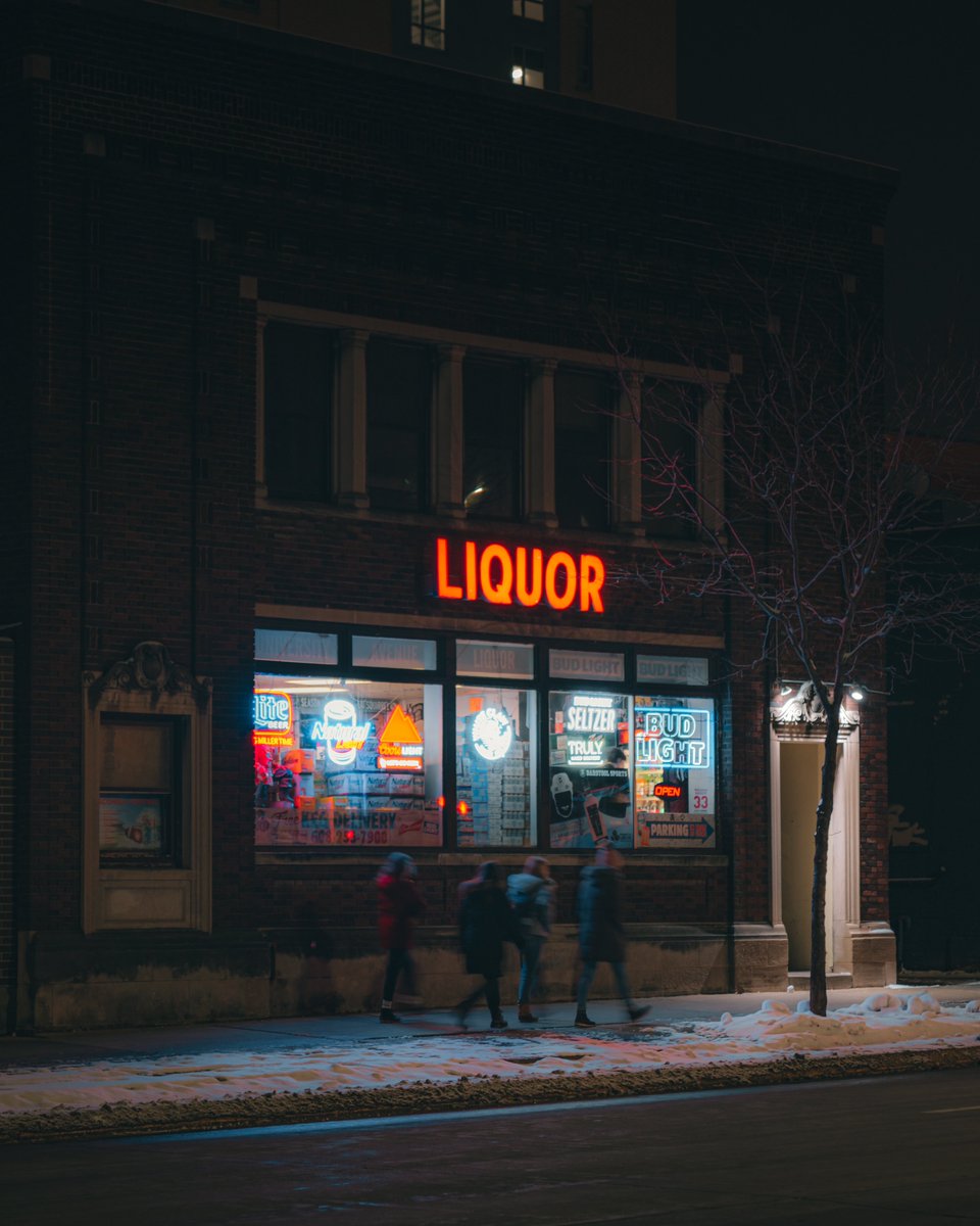Liquor Stores &amp; Neon