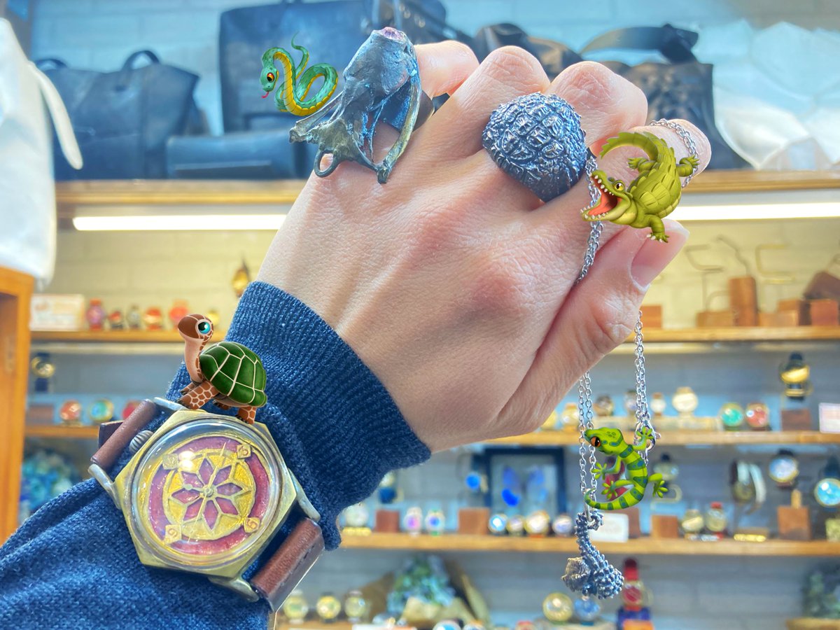 閉店】A STORY 新宿東口店 手作り腕時計とモルフォアクセサリー 