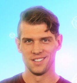whomath's tweet photo. um gargamel desse desdenhando da musa belíssima tina… é mole? #BBB23 https://t.co/BKIWyskfjs