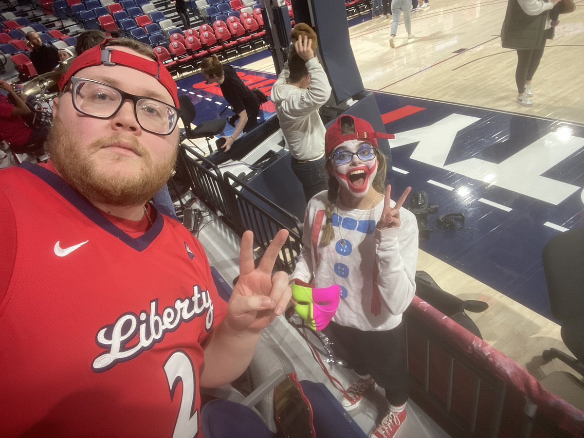 JCStatsBoi's tweet image. Caught in the wild - @jennanicely1 and the #LTBC belt