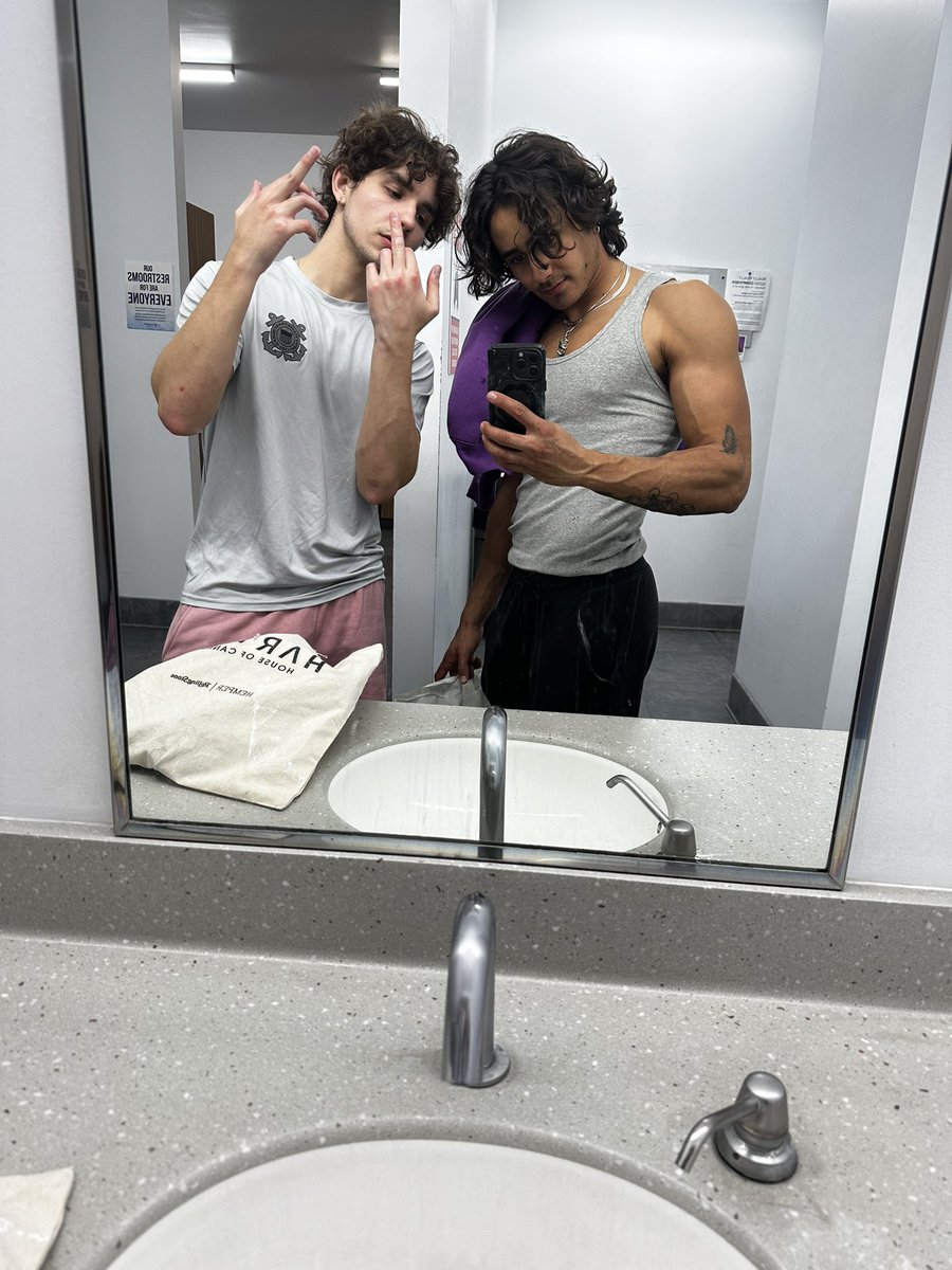 Michael Cimino (@_michaelcimino_) on Twitter photo 