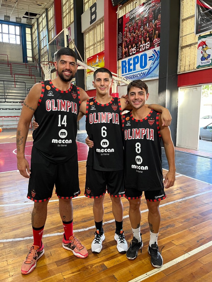 OctavioLagger's tweet photo. Que se venga #LaLigaFederal🏀 🔴⚫ #OBBC https://t.co/8gv56jI5AE