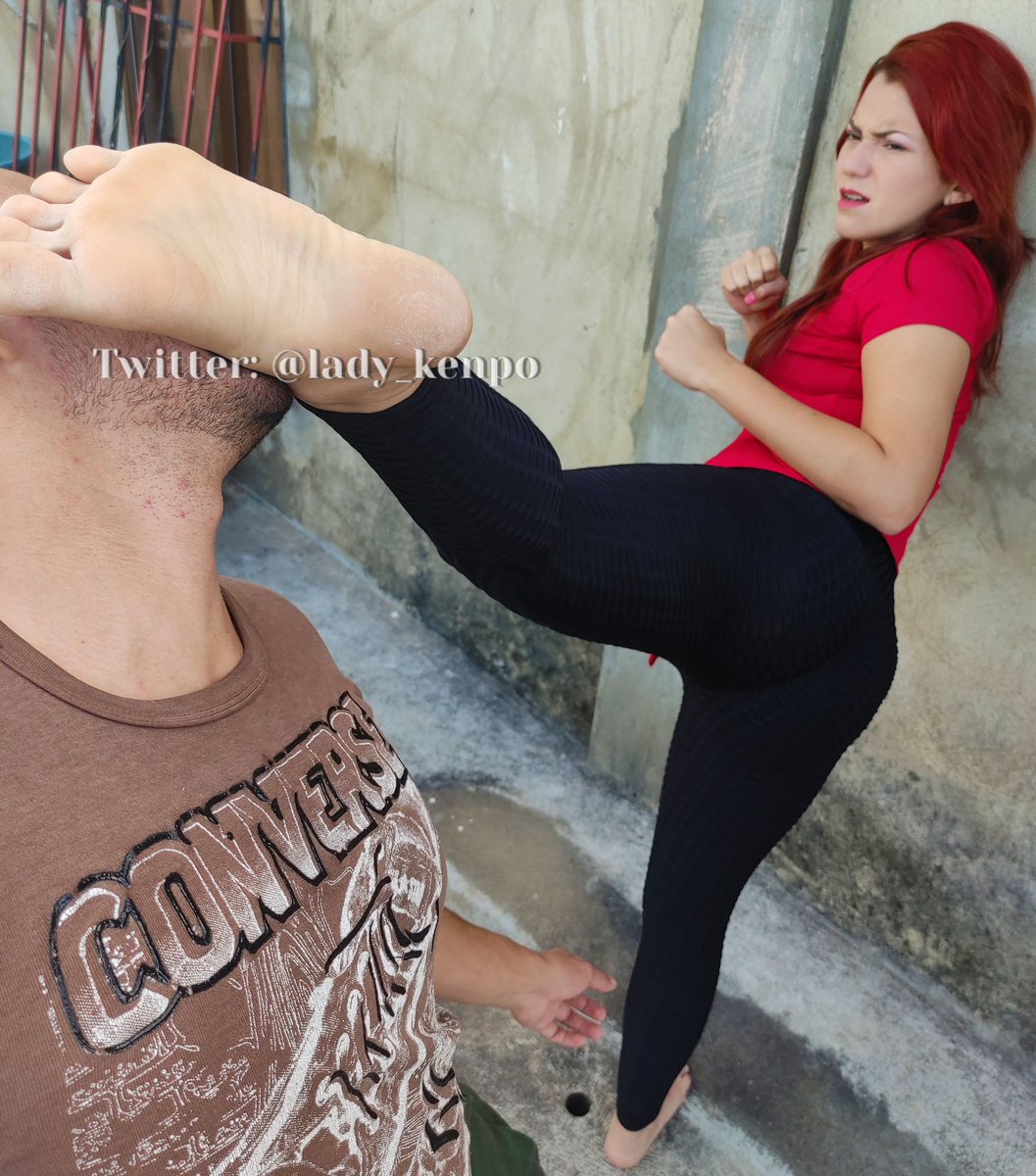 ladykenposhrine's tweet photo. Follow @lady_kenpo #barefeet #footfetishnation 
#facekicks #facekick #footfetishnation #feet #footstomp #footsmother #footfetishcommunity  #foottoface #foot2face #kickfetish #martialartsfeet #martialartsfetish #pés #sexysoles #pieds #soles #solefetish #sexyfeet #solelovers https://t.co/YOp0IjufmG