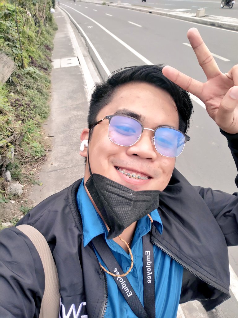 Itsjustmikeeeee's tweet photo. Happy Friday! #WeekendON ✌️ https://t.co/D8QbS80Y9o