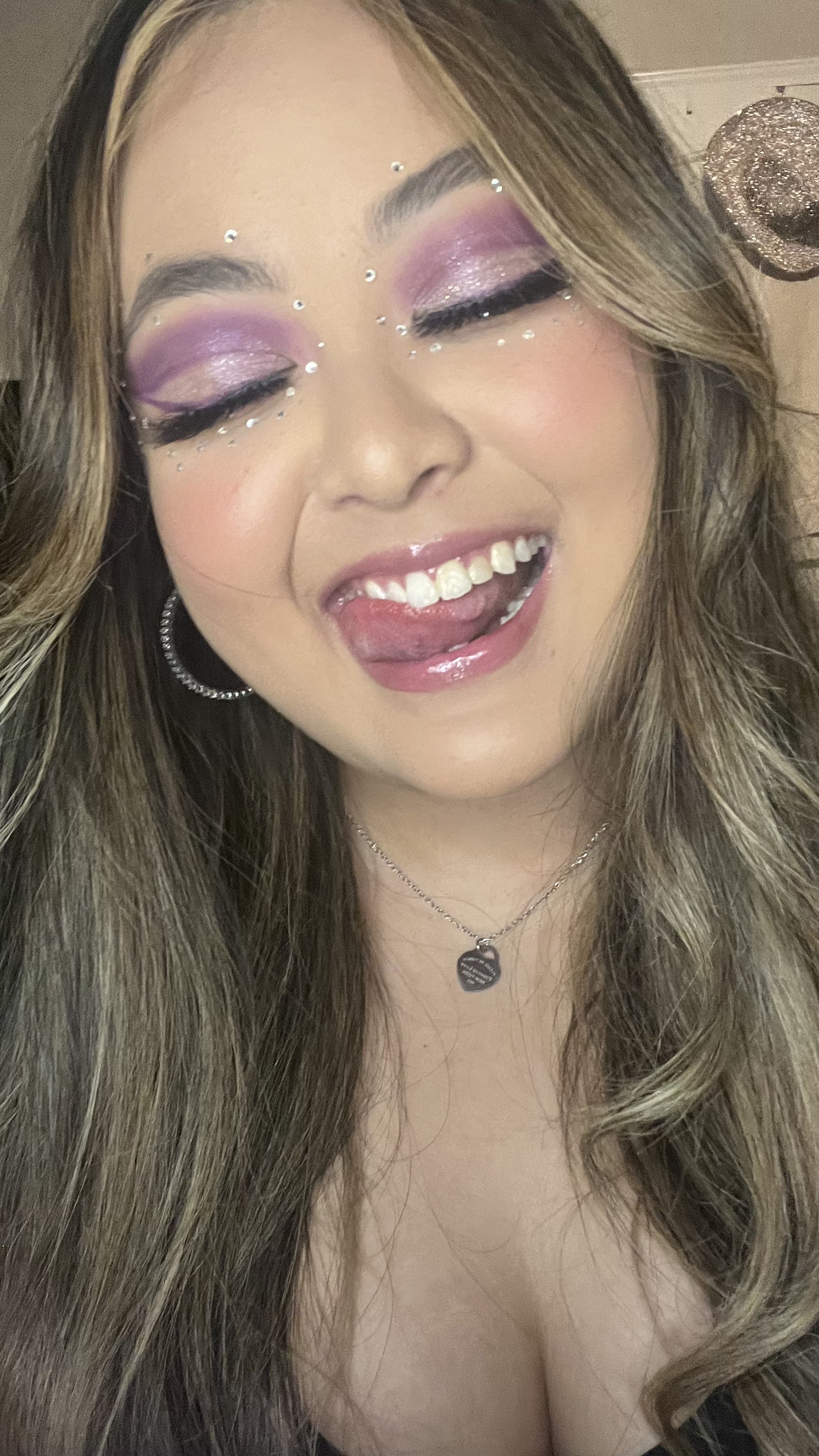 Taylor Nation on Twitter "BECAUSE YOU CAN ALSO FEEL THE LAVENDER HAZE