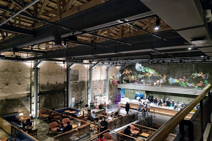 konest's tweet photo. 【注目の口コミ】STARBUCKS京東1960店
「別世界にいるようなSTARBUCKSでした」
大きな在来市場の中にあるSTARBUCKSです
場所も驚きですが中も驚きの広さ！！…

🔽口コミを読む
https://t.co/zTYf7e2Jaz https://t.co/Xmj7OCyH2D