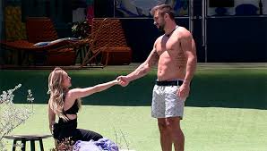 Espero que o Fred não dê uma de Carla Diaz e volte causando com as informações que conseguiu. Queremos entretenimento, gritarias e dedo no c* #RedeBBB #BBB23