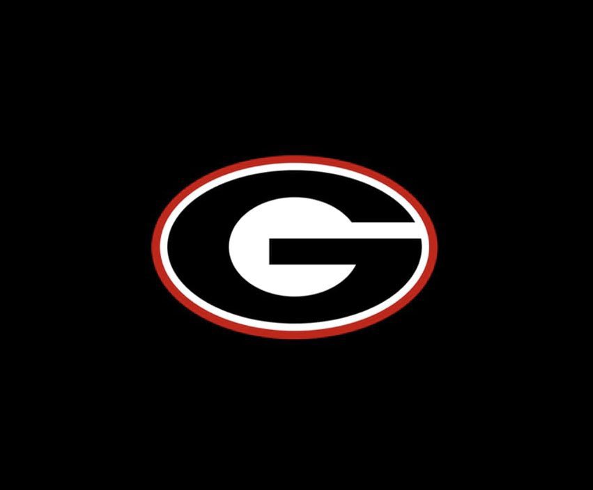MikeJones__21's tweet photo. Very Blessed to receive an offer from the University of Georgia🐶
@DellMcGee 
@KirbySmartUGA 
@GrangerShook @coach1221 @Madhousefit @ChadSimmons_  @adamgorney @cpetagna247 @SWiltfong247 @GasCrew7v7 https://t.co/hjEQ0s1GR8