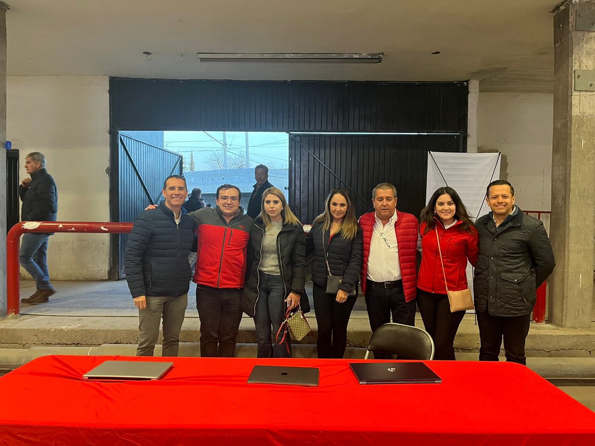ASEPPCOAHUILA's tweet photo. El día de hoy se impartió la capacitación: Estrategias de Persuasión Política en el municipio de Monclova; También, se contó con la presencia de los Municipios de San Buena, Frontera, Castaños, Candela y Escobedo. 

#asepp #coahuila https://t.co/ys4V8Z7bFc