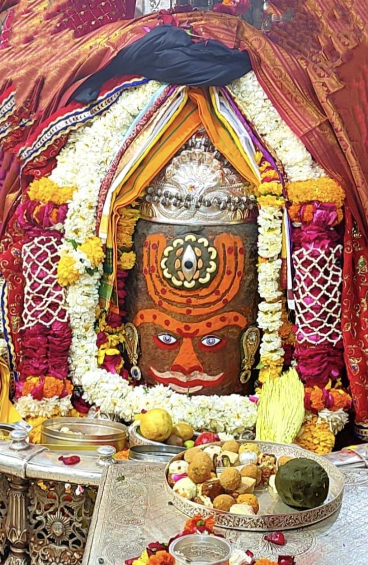 KailashOnline's tweet photo. जय श्री महाकाल 🚩🚩🚩 https://t.co/rjUCBKiKrB