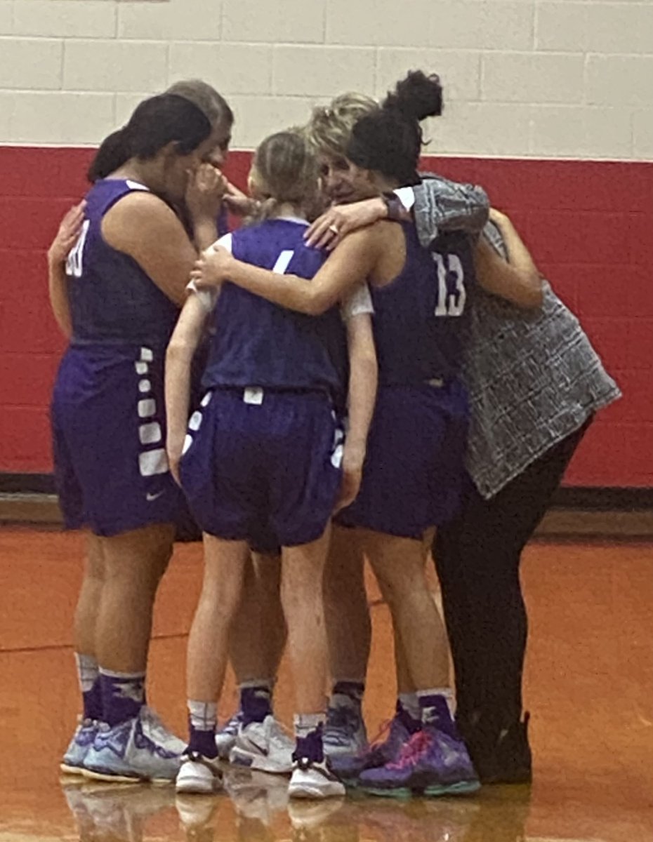 GraceMcDowell30's tweet photo. Congratulations to Coach @JamieSiess on a great and impactful career!!!! We have been blessed to have her serve @friscoisd students the last 24 years!!! She coached her last game for @VandeventerMS this evening. We love you and we’ll miss you Coach!!!💜💜💜 @Friscoisdsports https://t.co/ZY7O9jftQH
