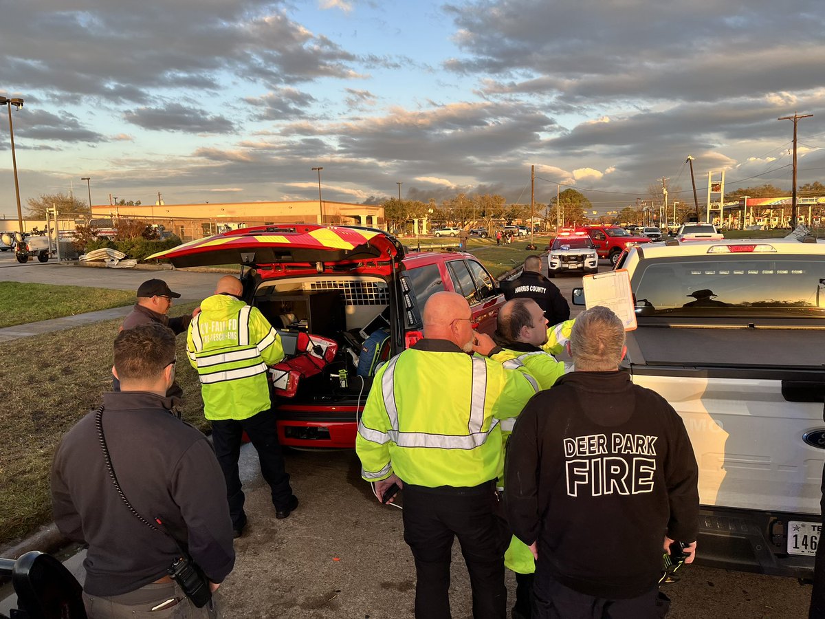 Chris Collier tweet media