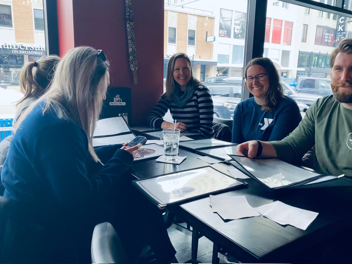Employee Wellness 101- time spent together over lunch 🥰