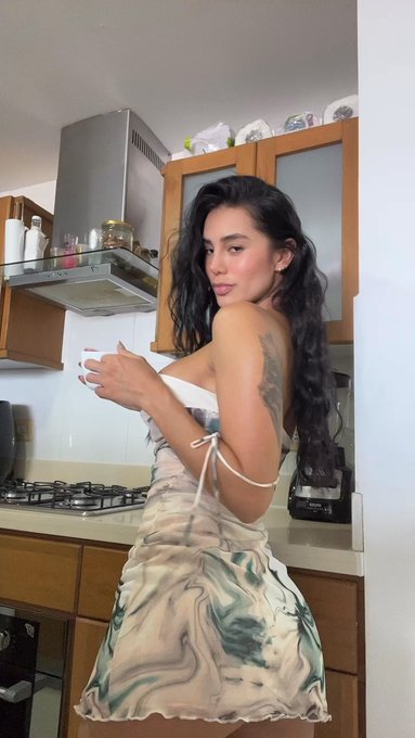 New photo??
Follow me on my OF, your fantasies will come true there!!❤️‍?❤️‍?
https://t.co/dFcwyMrW2e