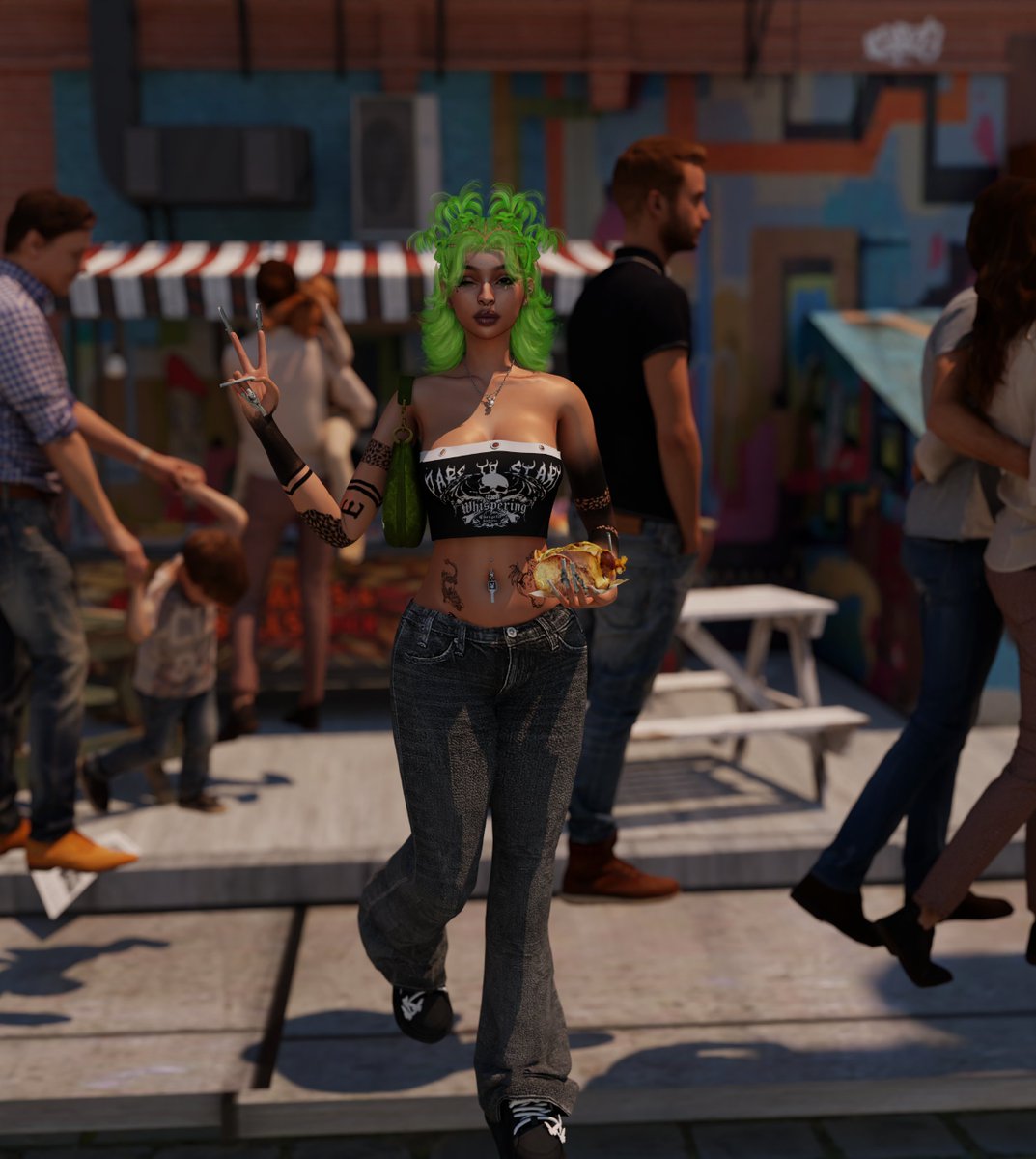 mikey_thebarbie's tweet photo. photographic evidence of me missing my bus and getting food afterward 🫶🏽 https://t.co/OY430lPUxB