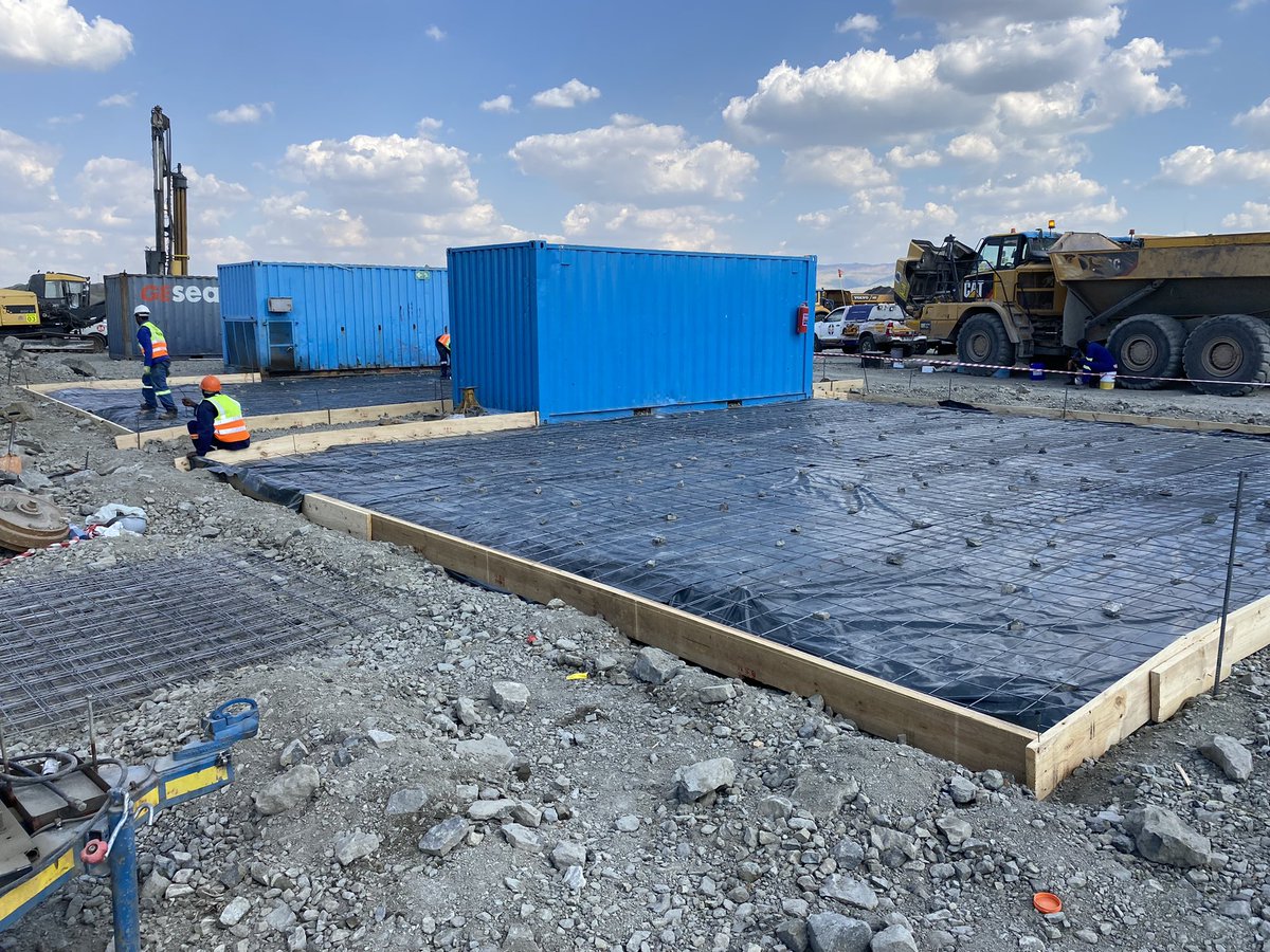 Nastry6's tweet photo. MBC Civil&amp;Construction 🚧🏠👷🏿‍♂️MBC Civil&amp;Construction contact us for your construction services 0713474693 tshepoprojects99@gmail.com  concrete slab and wash bay in progress. https://t.co/JCTvqkTaAf