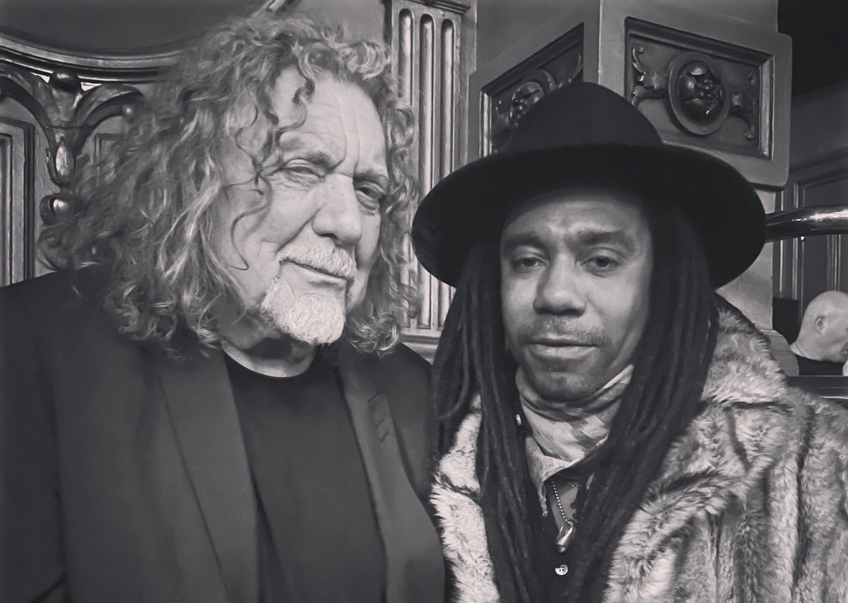 Julian Taylor tweet media