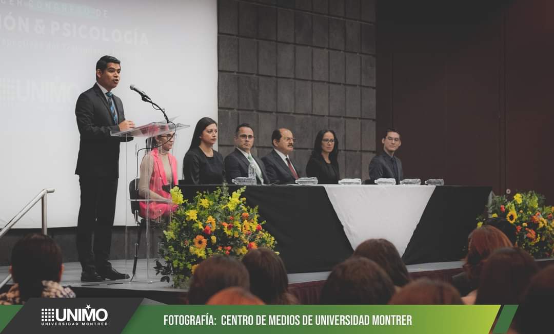 Universidad Montrer tweet media