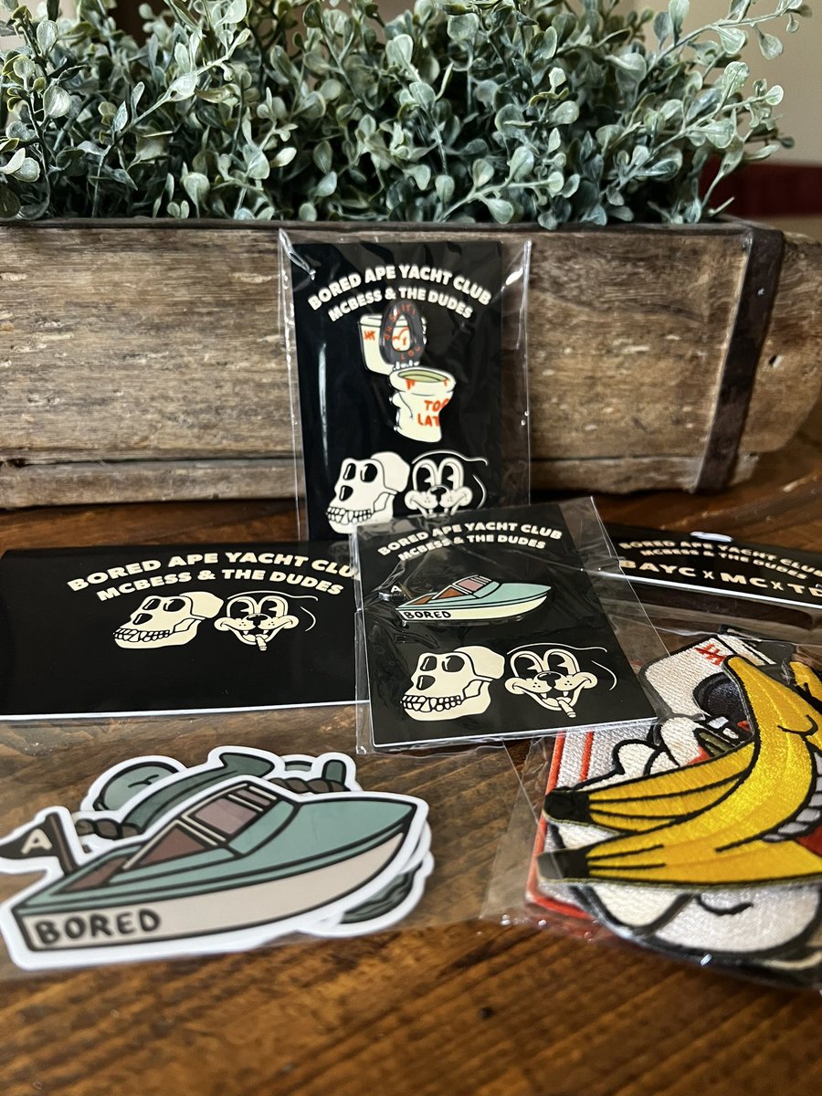 CryptoVonDoom's tweet photo. Went outside when Dookey Dash went down for maintenance for the first time in days. Before making it all the way outside and off of my porch to touch grass I retrieved a giant box containing the new @BoredApeYC merch collab w/ @DudesFactory. 
Best merch drop yet.
GG https://t.co/S85MlljrlS