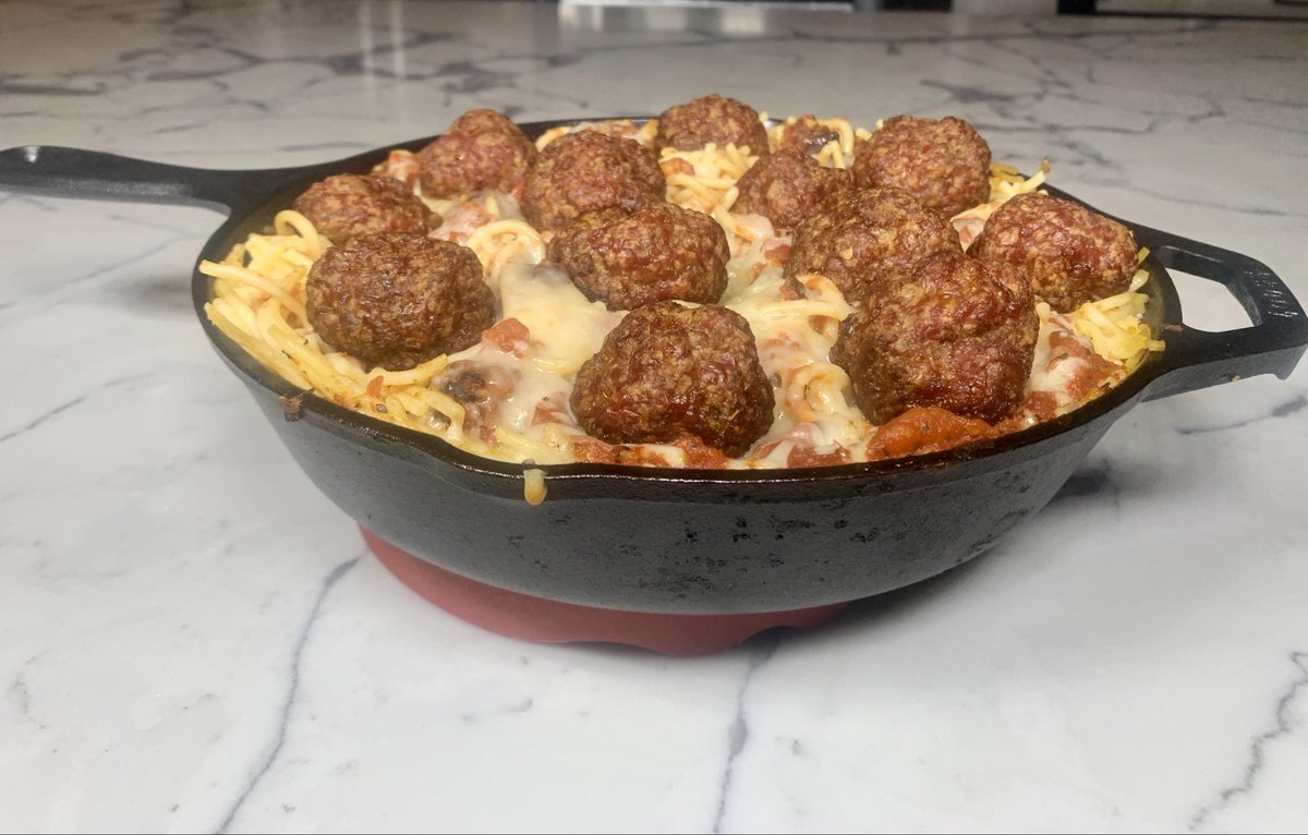 Going gluten free may help with your joint pain, bloating, and random headaches.  GF Que is a gluten free cooking channel that has delicious dishes! #foodphotography #FoodSecurity #meat #delicious #glutenfree 

youtu.be/pqKvhIDUlJM
