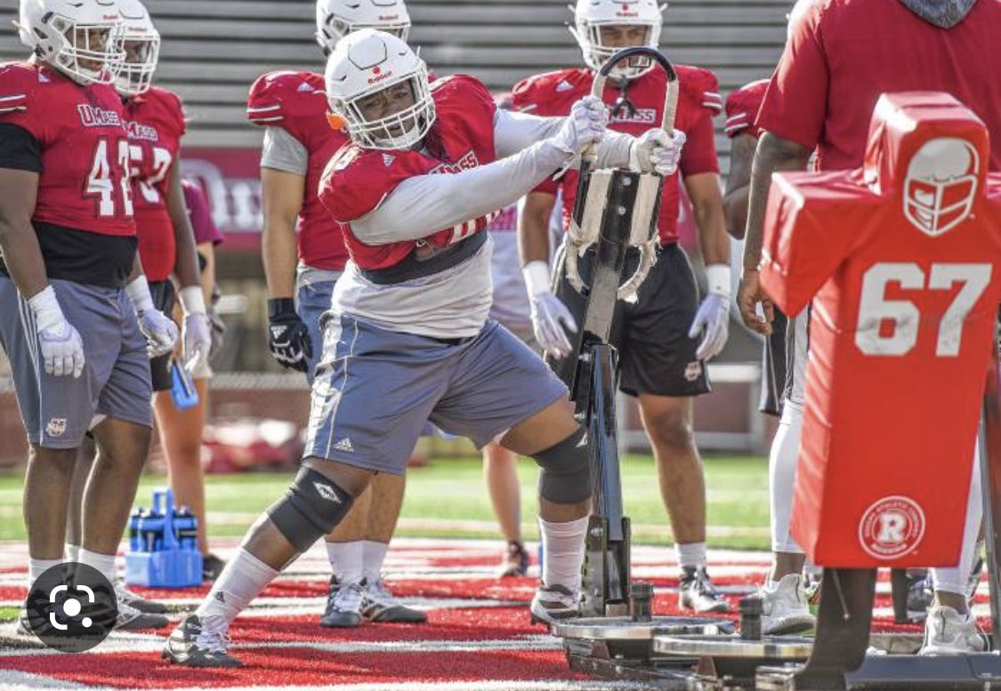 I am Blessed to Receive my First D1 Offer from the University of Massachusetts @spinmoov_97 @jasonbutler1764 @rockerlee229 @CoachWissman @RecruitGeorgia @Mansell247