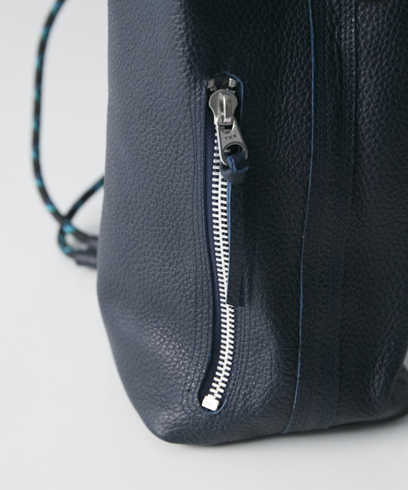 CONFECT_ONLINE's tweet photo. ”Select Release”
Coxcomb / RUCKSACK
https://t.co/nnwNKSEpQn
#Coxcomb
#コックスコーム
#鞄
#レザー https://t.co/nniHWZnQg5
