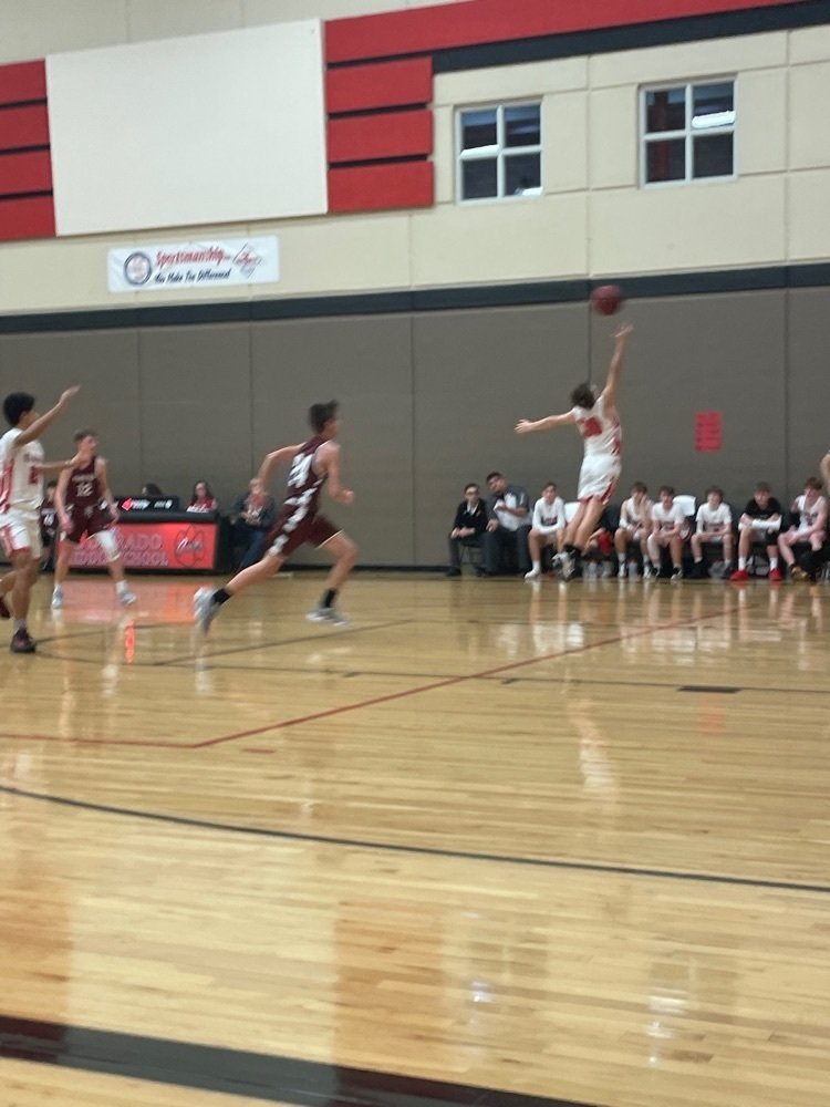 eldoradocats's tweet photo. Our EMS Cats playing tough against Prairie Hills. Go Cats! #EveryDayWithExcellence #PartofthePride ❤️🖤 https://t.co/xRBAfaaIYX