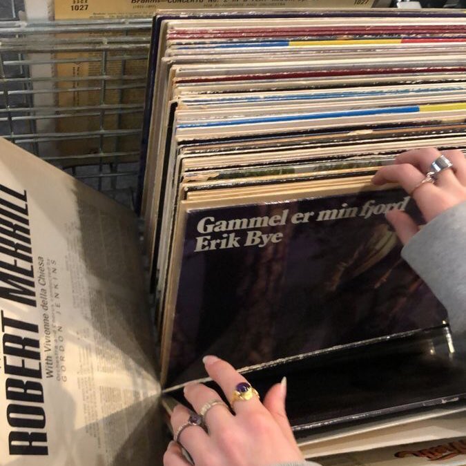 §; 700!! tweet media