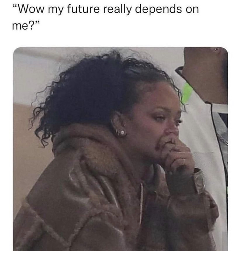 introvert tweet media