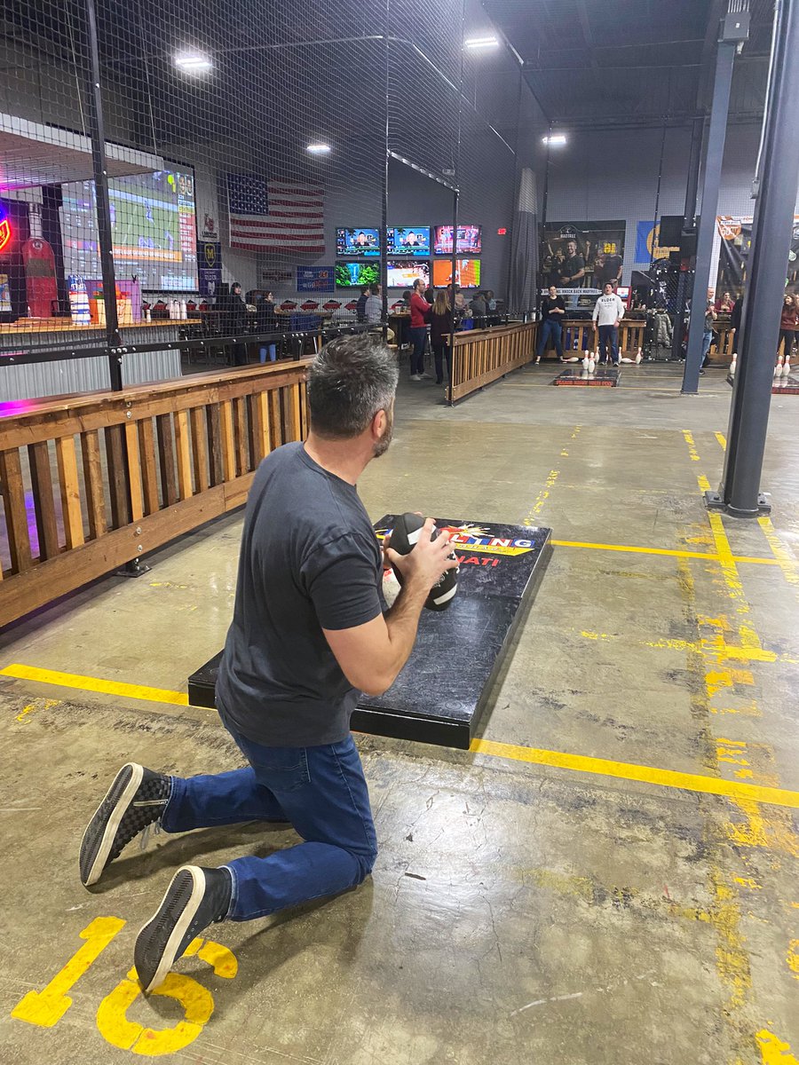 ericdefreeuw's tweet photo. Not gonna lie, it was way harder than it looks, but we had a blast representing @CincyChildrens and @CincinnatiPRSA at @FowlingCincy benefitting @1N5_org! #mentalhealth https://t.co/x0AvsiS7ZC