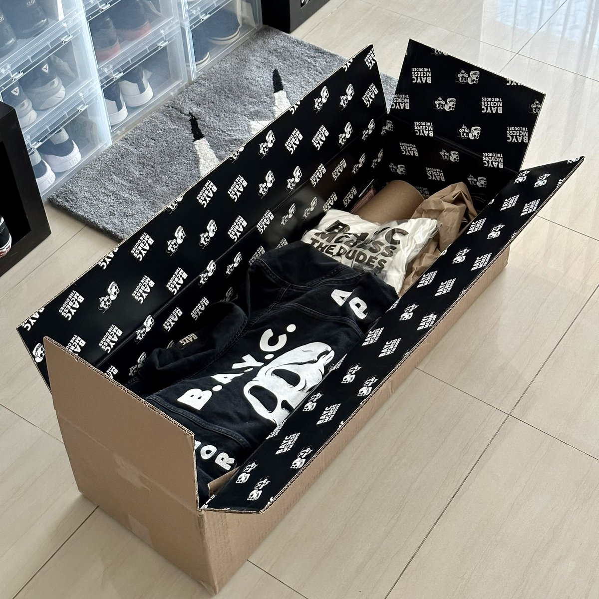 ihozu_'s tweet photo. やっと届きました🙏ジージャンめっちゃかっこいい🥰🥰
@BoredApeYC https://t.co/oW5i7R4uue