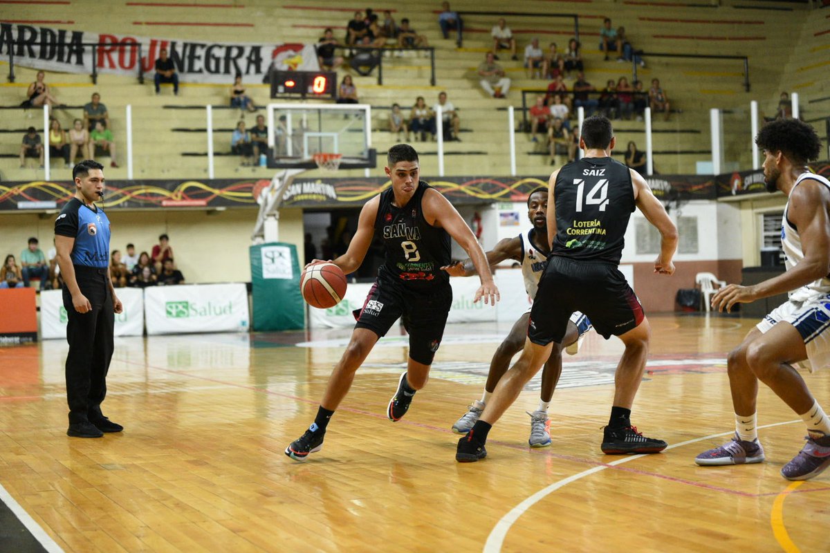 simplebasquet's tweet image. #LNB FINAL @CSM_Corrientes 61 @Argentino_junin 59 = #solanas 16 - @JonySlider 15 pts 11 reb
📸 Prensa San Martín