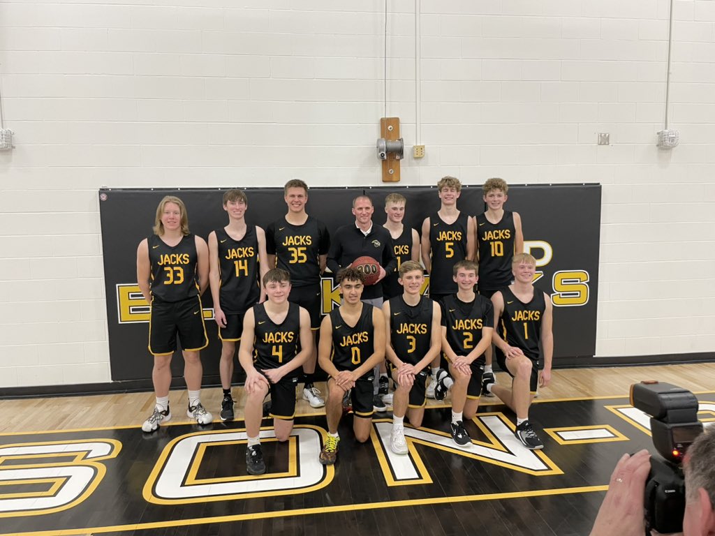 DawsonBoydBB's tweet photo. Congratulations Coach Larson on your 300th coaching victory! https://t.co/2UyYvtuJJg