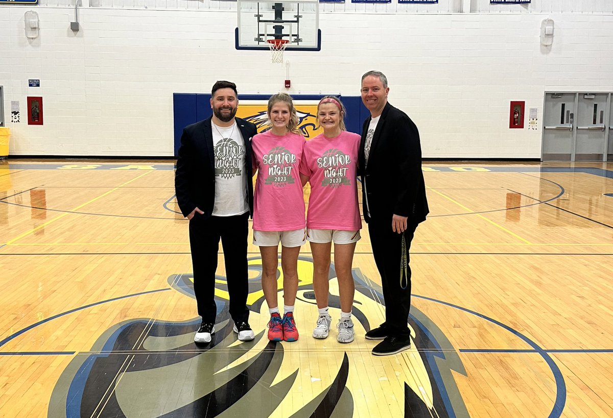 Eagles 37
Lockport 34

Crazy game ends in Senior Night win!  Lead by Senior <a href="/CanellisJosie/">Josie Canellis</a> w/ 10, <a href="/annie_driscoll6/">Annie Driscoll</a> w/ 8, <a href="/AnaCisek2026/">Ana Cisek</a> w/ 8 off bench! <a href="/ZoeTrunk19/">Zoe Trunk</a> w/ huge steal to take lead w/ 10 sec. left! Senior <a href="/ClaireCal12/">Claire Callaghan</a> &amp; <a href="/thenoorali/">Noor Ali</a> w/ big FTs to seal game. 15-12/3-3!