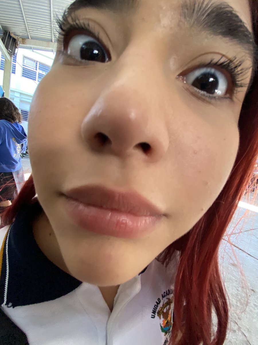 fa1ryy_me's tweet photo. Yo cuando alguien empieza hablar mal de la que me cae mal a mi https://t.co/fQkZnnMeJT