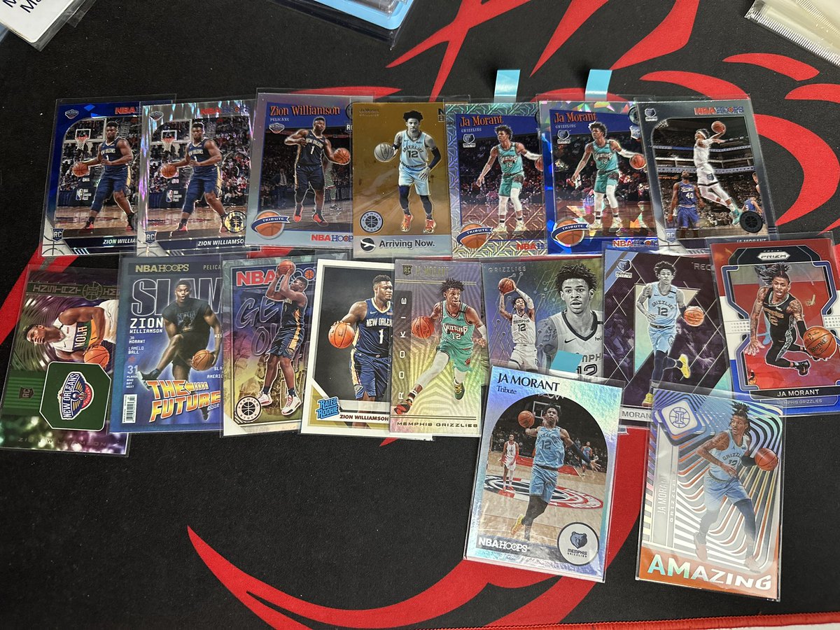 mauricioisbad's tweet photo. @Jylesss Zion and ja lot $150 shipped https://t.co/IHZGvXO5oN