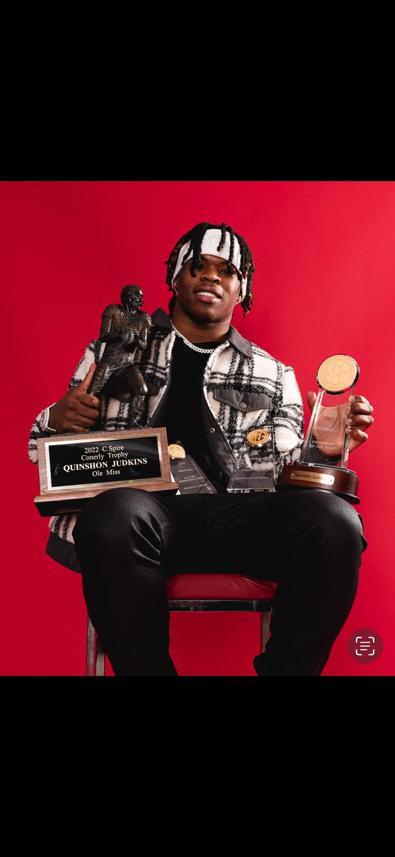 I'm going to need a bigger trophy room🤷🏽‍♀️ @qaj4_ Coming4ItAll🏆 #olemissfootball 💙❤️🦈