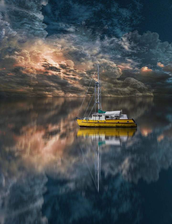 Love_OnlyUU's tweet image. 💛💙 HappY FridaY 💙💛