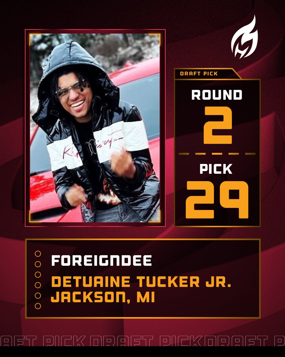HeatCheckGaming's tweet photo. Locked our guy right up 🔒

Welcome to the squad @392Dee! #NBA2KLDraft https://t.co/Ozb8PUQT5d