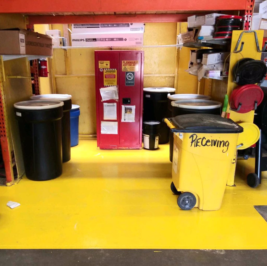 valle_omar's tweet photo. We in it to win it! Let’s take receiving to the next Level. 2023 Gold Cup Ready!! #FreshPaintJob #WeTheBest #MoCity @BrendanMcDowel9 @6546sm @HRMThomasTHD @MoCityOASM @Ericalynette29 @JarrodFarmer4 https://t.co/KQi9Wx9Bqz